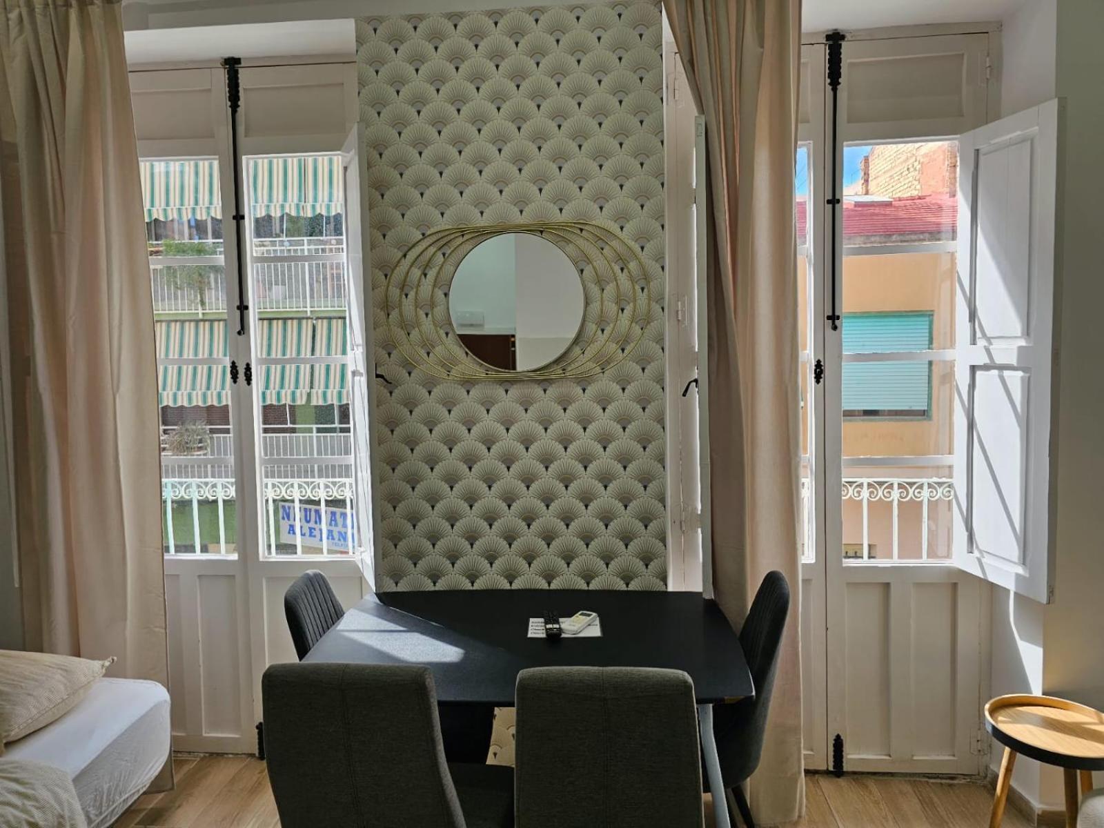 Luxury Apartments Near The Beach And Downtown Centrum 8 Alicante Esterno foto